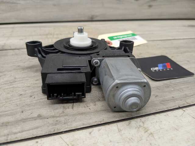 OEM BMW G20 G80 330 M340 REAR Right Passenger Side Door Window Regulator Motor