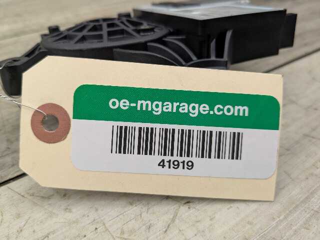OEM BMW G20 G80 330 M340 M3 FRONT Right Passenger Door Window Regulator Motor