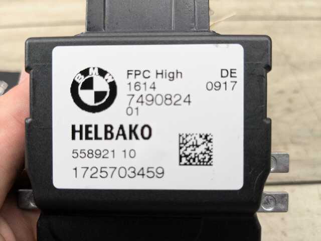 OEM BMW G01 G05 G20 G22 G23 G26 G30 G80 G82 X3 X5 M3 M4 Fuel Pump Control Module