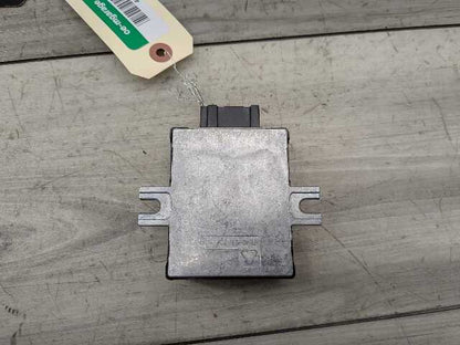 OEM BMW G01 G05 G20 G22 G23 G26 G30 G80 G82 X3 X5 M3 M4 Fuel Pump Control Module