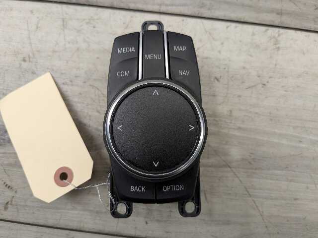 OEM BMW F90 G01 G02 G30 X3 M5 iDrive Navigation Controller Knob NBT NAV Button