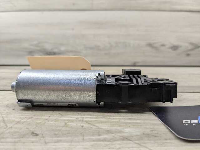 OEM BMW F95 F97 G01 G05 G07 X3 X5 Panoramic Sunroof Sun Shade Blind Motor ROLLO