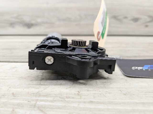 OEM BMW F95 F97 G01 G05 G07 X3 X5 Panoramic Sunroof Sun Shade Blind Motor ROLLO