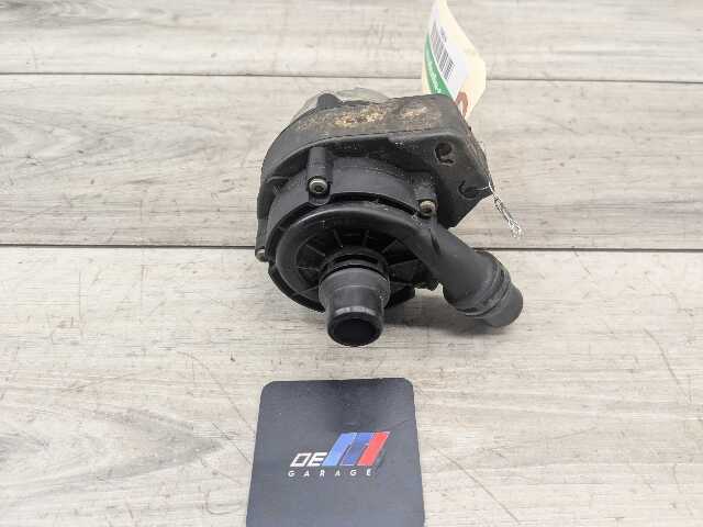 18-21 OEM BMW G01 G02 X3 X4 30 M40 Engine B46 B58 Auxiliary Cooling Water Pump