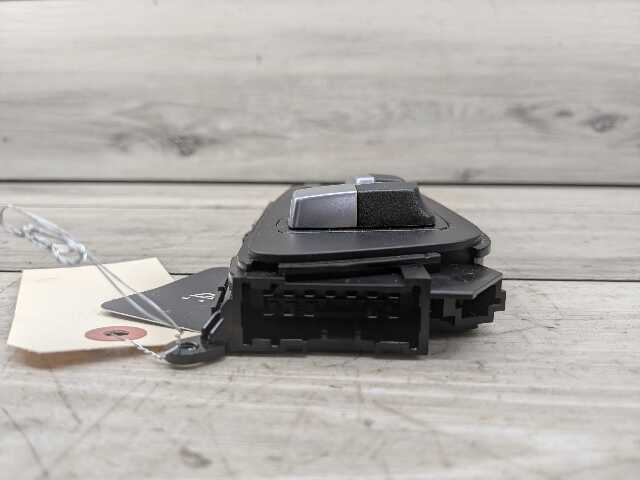 19-24 OEM BMW F97 G01 G20 G26 Front Right Passenger Seat Adjust Control Switch