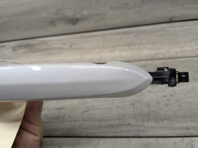 18-24 OEM BMW G01 G02 X3 X4 REAR Left Driver Side Door Handle COMFORT White A96