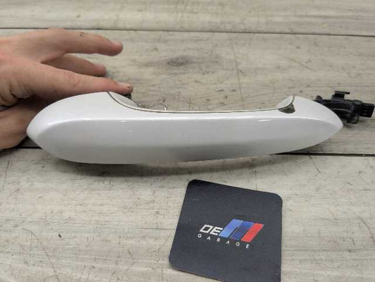 18-24 OEM BMW G01 G02 X3 X4 REAR Left Driver Side Door Handle COMFORT White A96