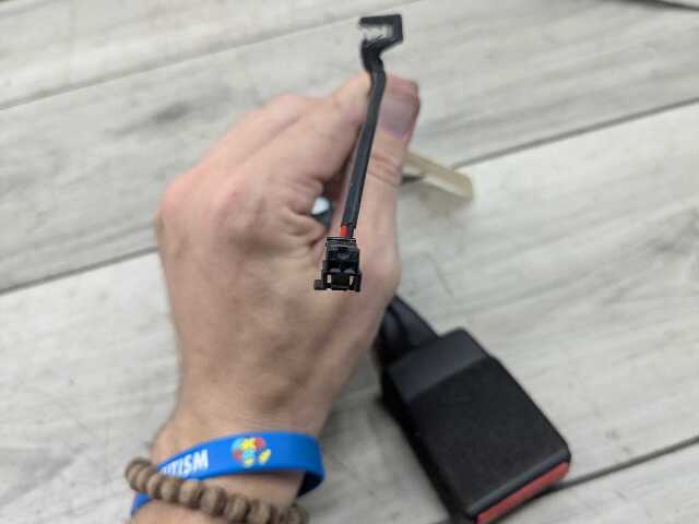 OEM BMW F93 F97 G01 G02 G16 G20 G80 M3 330 M340 Front Left Right Seatbelt Buckle