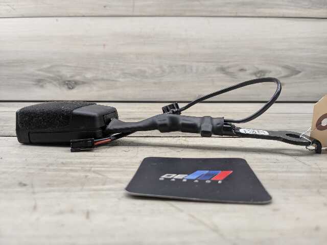 OEM BMW F93 F97 G01 G02 G16 G20 G80 M3 330 M340 Front Left Right Seatbelt Buckle