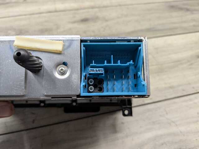 10-13 OEM BMW E82 E88 E90 E92 CD Radio Professional Tuner Receiver CD Player