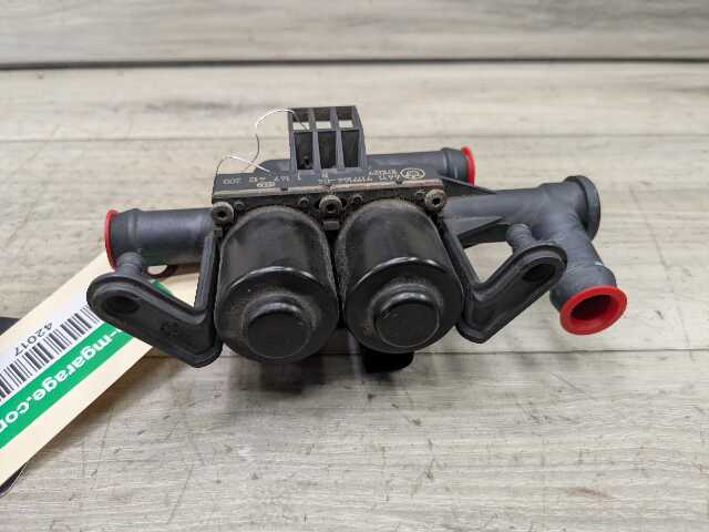 OEM BMW F01 F02 F06 F07 F10 F12 F13 M5 M6 Engine Water Heater Control Valve Pump