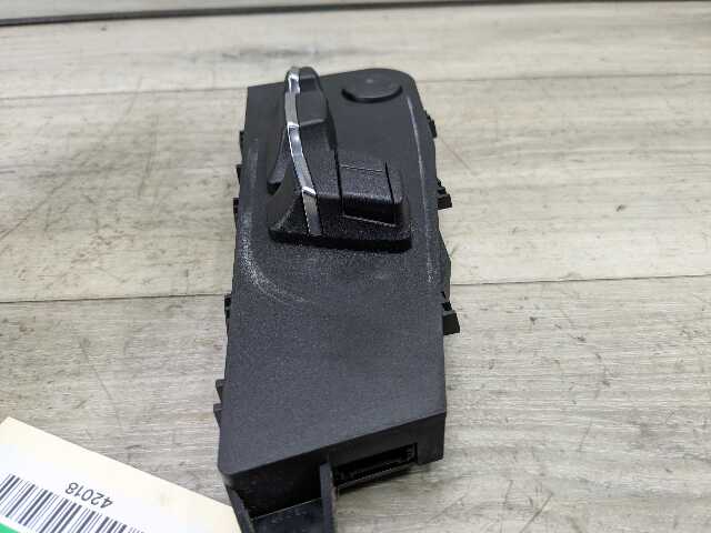 11-16 OEM BMW F10 528 535 550 Front Left Seat Adjustment Control Switch Memory