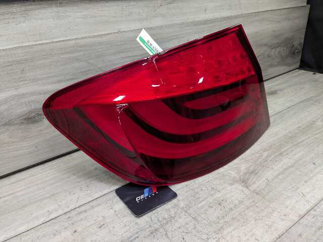 11-13 OEM BMW F10 528 535 550 M5 Rear Left Driver Side Outer Tail Light