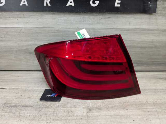 11-13 OEM BMW F10 528 535 550 M5 Rear Left Driver Side Outer Tail Light