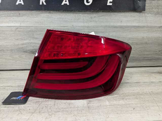 11-13 OEM BMW F10 528 535 550 M5 Rear Right Passenger Side Outer Tail Light