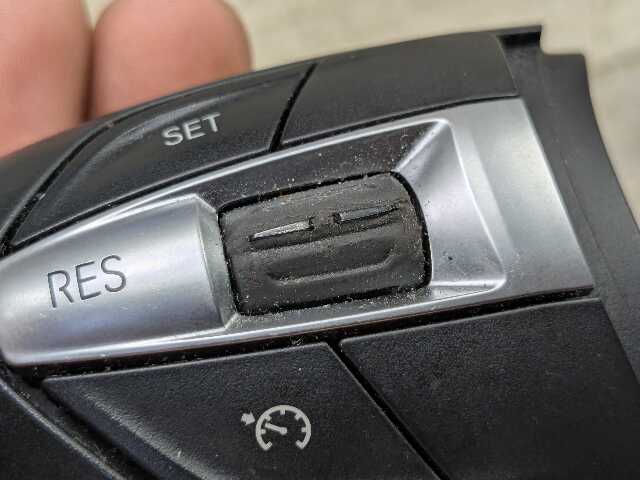 OEM BMW F10 F22 F23 F30 F32 F33 F36 M SPORT Steering Wheel Multifunction Button*