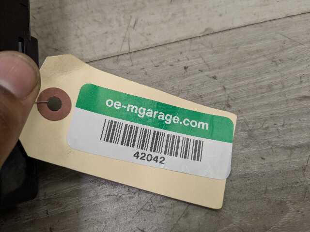 OEM BMW F06 F10 528 535 550 Front Driver Main Master Power Window Switch Button