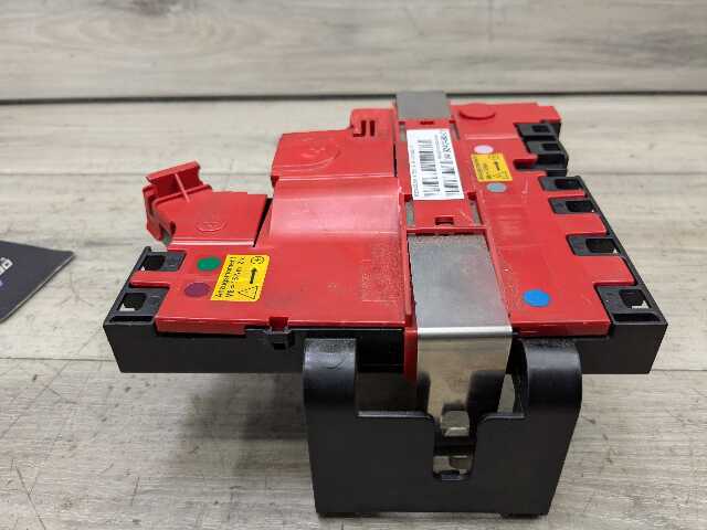 OEM BMW F02 F06 F10 F12 F13 G30 M5 M6 Battery Rear Power Distribution Fuse Box