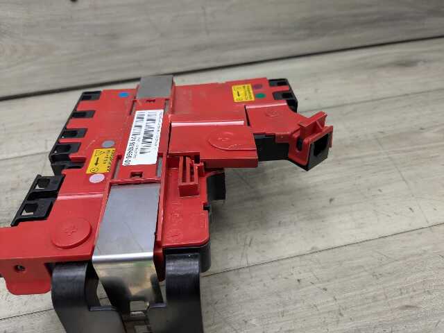 OEM BMW F02 F06 F10 F12 F13 G30 M5 M6 Battery Rear Power Distribution Fuse Box