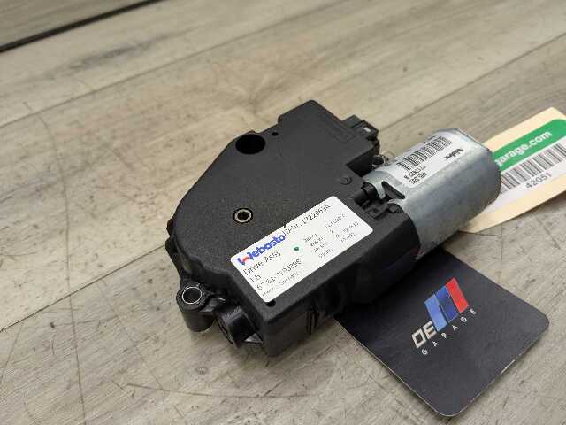 OEM BMW F02 F06 F10 F13 F16 F22 F30 F32 F36 F80 F82 Sunroof Glass Motor Drive