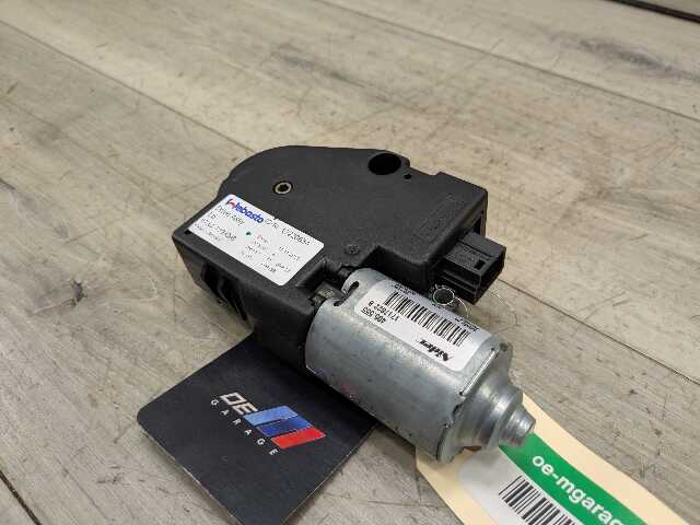 OEM BMW F02 F06 F10 F13 F16 F22 F30 F32 F36 F80 F82 Sunroof Glass Motor Drive