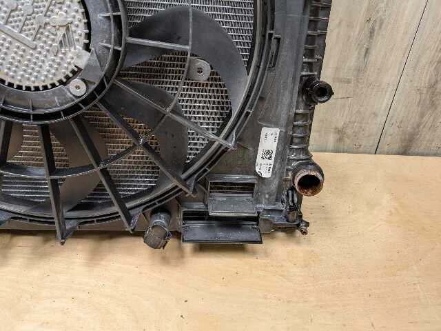 18-24 OEM BMW G01 G02 X3 X4 B46 Radiator Cooling Fan Shroud Motor Assembly 600W
