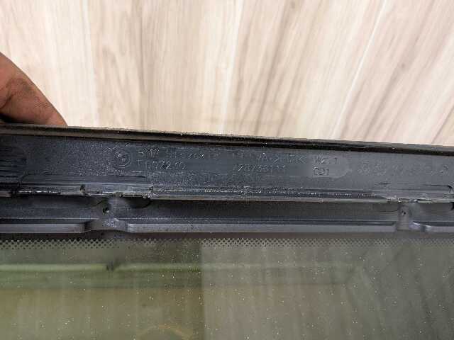 16-22 OEM BMW F48 X1 28i 28iX FRONT Upper Sunroof Sun Roof Panel Window Glass