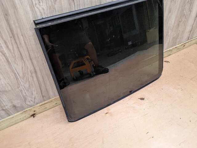 16-22 OEM BMW F48 X1 28i 28iX REAR Upper Sunroof Sun Roof Panel Window Glass