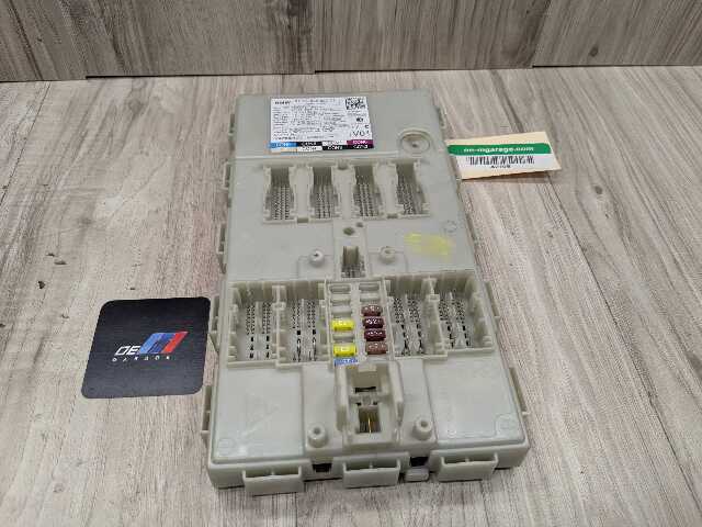OEM BMW F90 F97 F98 G01 G02 G11 G12 G30 BDC Body Domain Control Module Unit