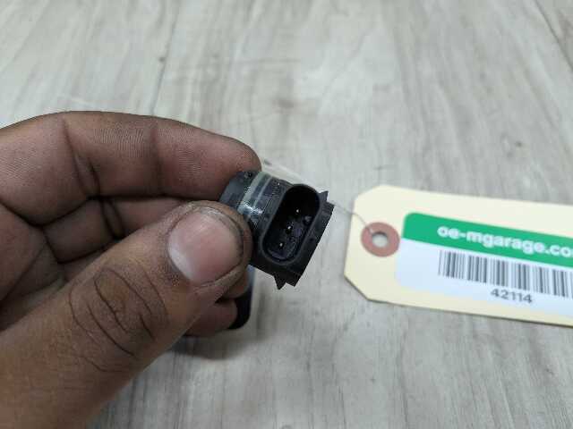 OEM BMW F15 F39 F90 G01 G12 G30 X3 X5 Bumper Parking Distance PDC Sensor