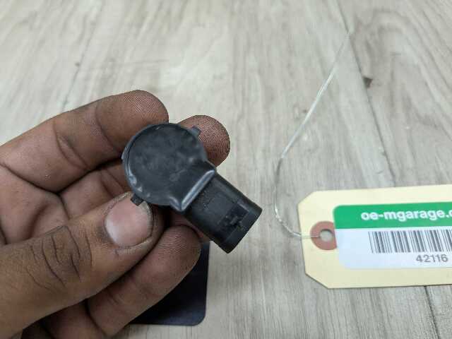 OEM BMW F15 F39 F90 G01 G12 G30 X3 X5 Bumper Parking Distance PDC Sensor