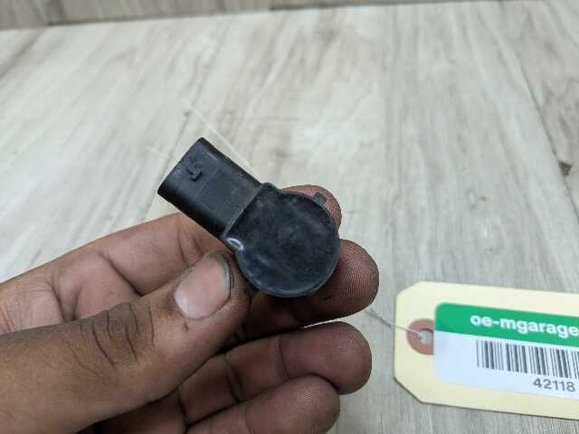 OEM BMW F15 F39 F90 G01 G12 G30 X3 X5 Bumper Parking Distance PDC Sensor