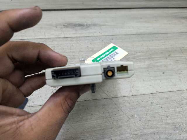 OEM BMW F01 F02 F06 F10 F13 Antenna Amplifier Diversity Receiver Module 315 MHZ