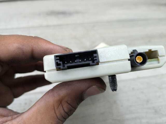 OEM BMW F01 F02 F06 F10 F13 Antenna Amplifier Diversity Receiver Module 315 MHZ