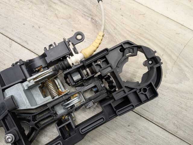 OEM BMW F10 528 535 550 M5 REAR Right Passenger Door Lock Actuator SOFT CLOSE