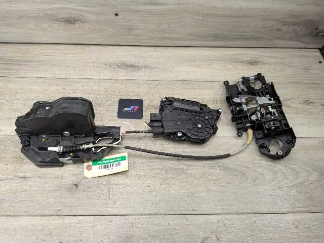 OEM BMW F10 528 535 550 M5 REAR Right Passenger Door Lock Actuator SOFT CLOSE