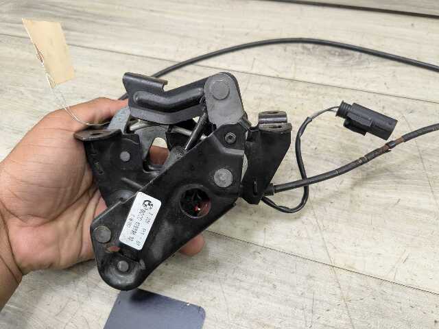OEM BMW F02 F06 F10 F12 F13 M5 M6 Hood Left Right Hood Lock Latch w/ Cable SET