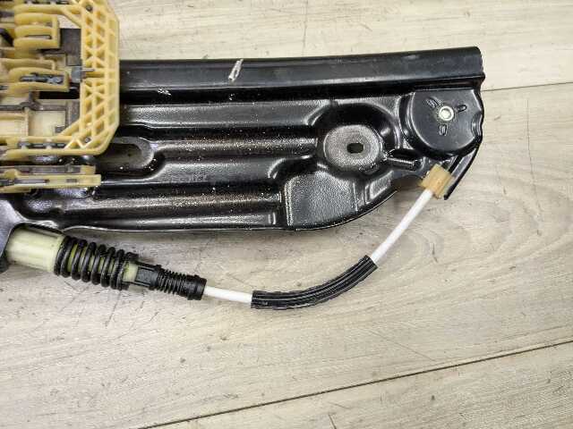 OEM BMW F10 528 535 550 M5 REAR Left Driver Door Glass Window Regulator Motor
