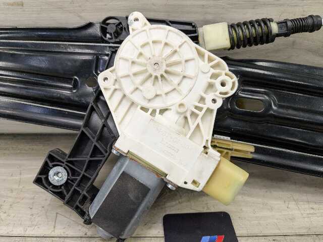OEM BMW F10 528 535 550 M5 REAR Left Driver Door Glass Window Regulator Motor