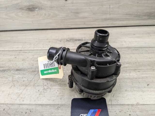OEM BMW G01 G05 G20 G22 G26 Engine B46 B58 Auxiliary Electric Water Pump Cooling