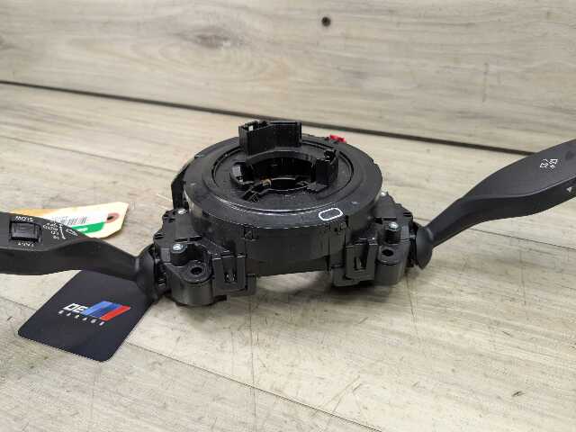 OEM BMW G02 G14 G16 G20 G22 G23 G26 G30 Clock Spring Steering Wheel Angle Sensor
