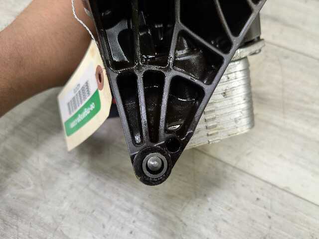 OEM BMW G01 G20 G22 G23 G26 G30 G42 330 430 X3 Engine B46 B48 Oil Filter Housing