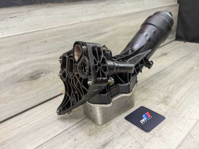 OEM BMW G01 G20 G22 G23 G26 G30 G42 330 430 X3 Engine B46 B48 Oil Filter Housing