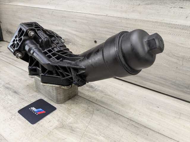 OEM BMW G01 G20 G22 G23 G26 G30 G42 330 430 X3 Engine B46 B48 Oil Filter Housing