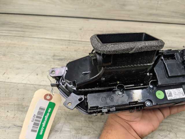 OEM BMW G01 G20 G22 G23 G26 G80 G82 AC Vent Heater Climate Control Switch Panel