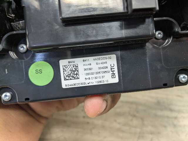 OEM BMW G01 G20 G22 G23 G26 G80 G82 AC Vent Heater Climate Control Switch Panel