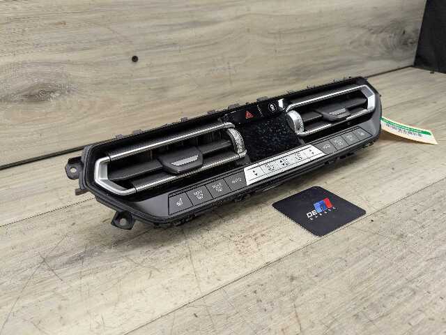 OEM BMW G01 G20 G22 G23 G26 G80 G82 AC Vent Heater Climate Control Switch Panel