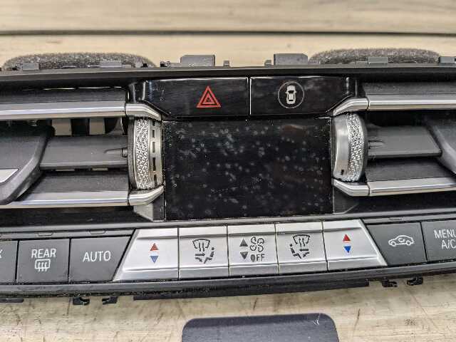 OEM BMW G01 G20 G22 G23 G26 G80 G82 AC Vent Heater Climate Control Switch Panel