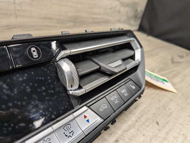 OEM BMW G01 G20 G22 G23 G26 G80 G82 AC Vent Heater Climate Control Switch Panel