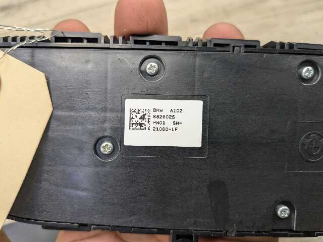 OEM BMW G01 G02 G20 330 M340 X3 Front Left Driver Seat Adjustment Control Switch